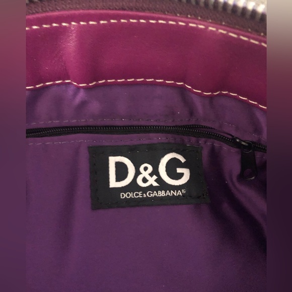 Dolce & Gabbana purple suede shoulder clutch - Picture 4 of 6